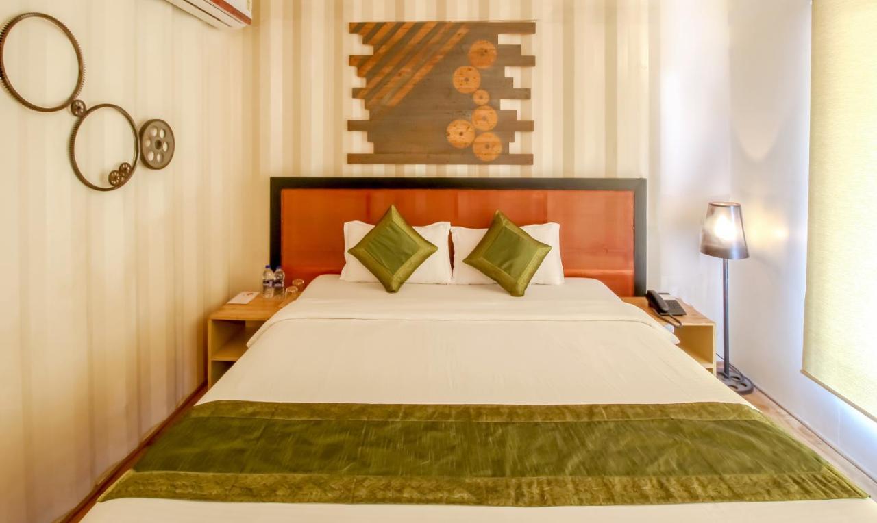 Treebo Trend Beach Box Hotel Baga Exterior foto
